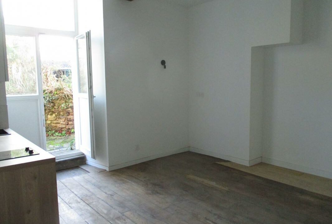 L01869-29042025-052246-1