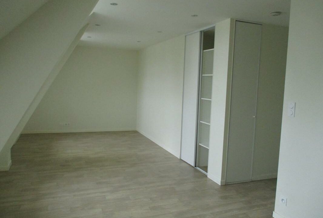 L01689-18092025-055307-3