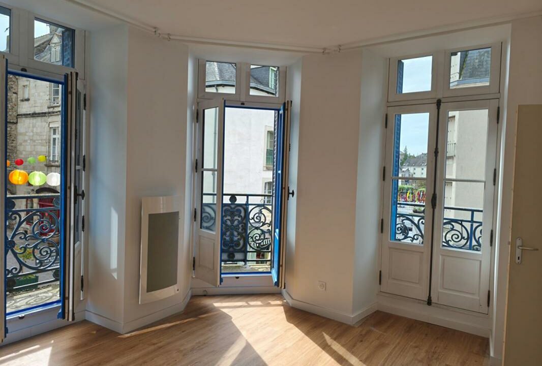 L02032-29102025-065245-3