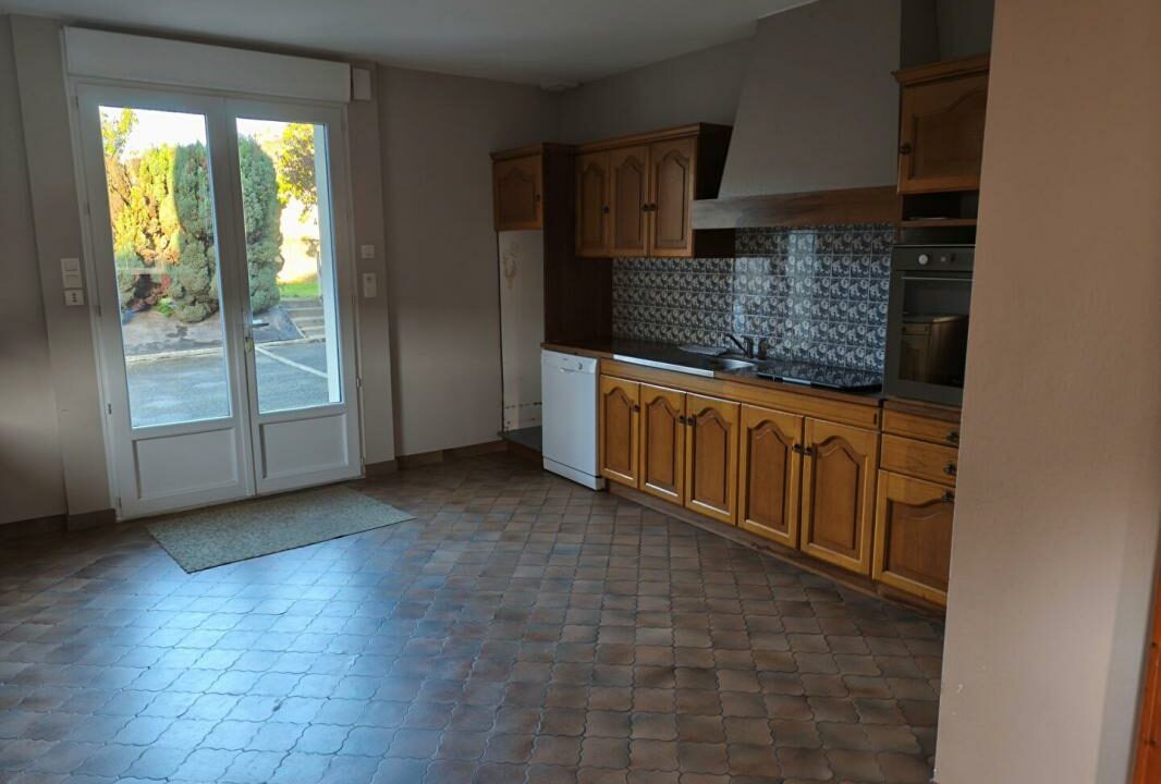 L02072-28102025-075341-3