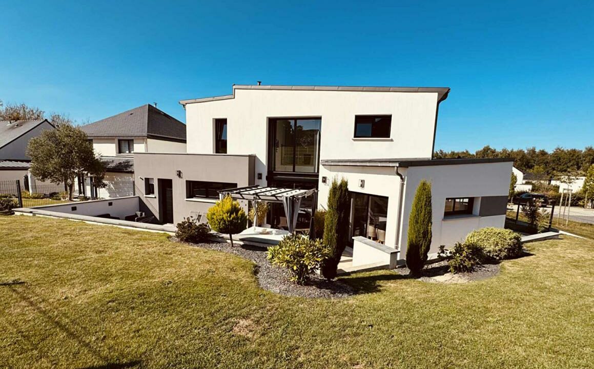 02374-13112025-061801