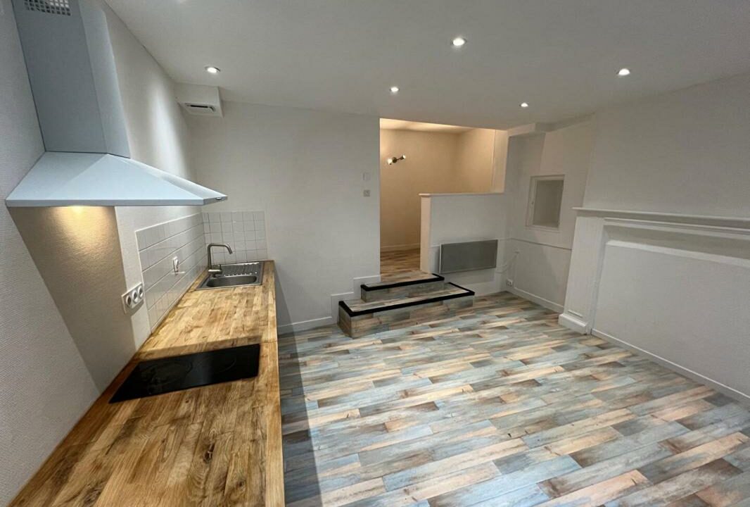 L01826-16112025-054634