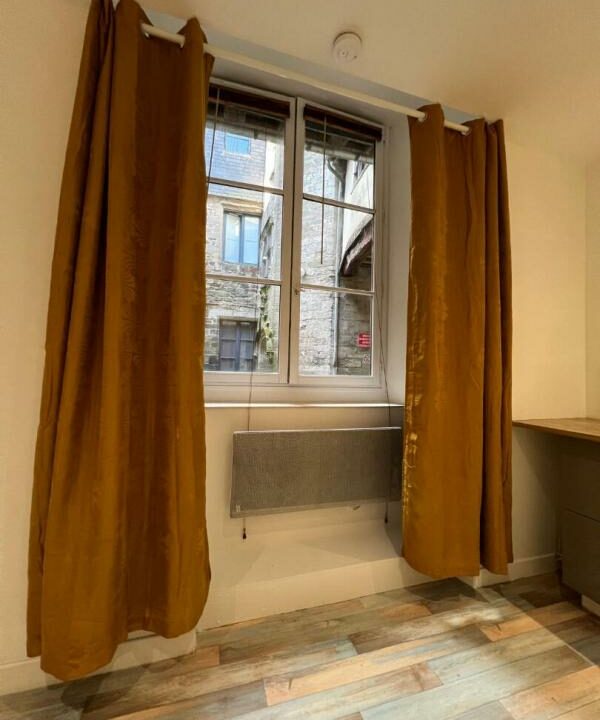 L01826-16112025-054634-2