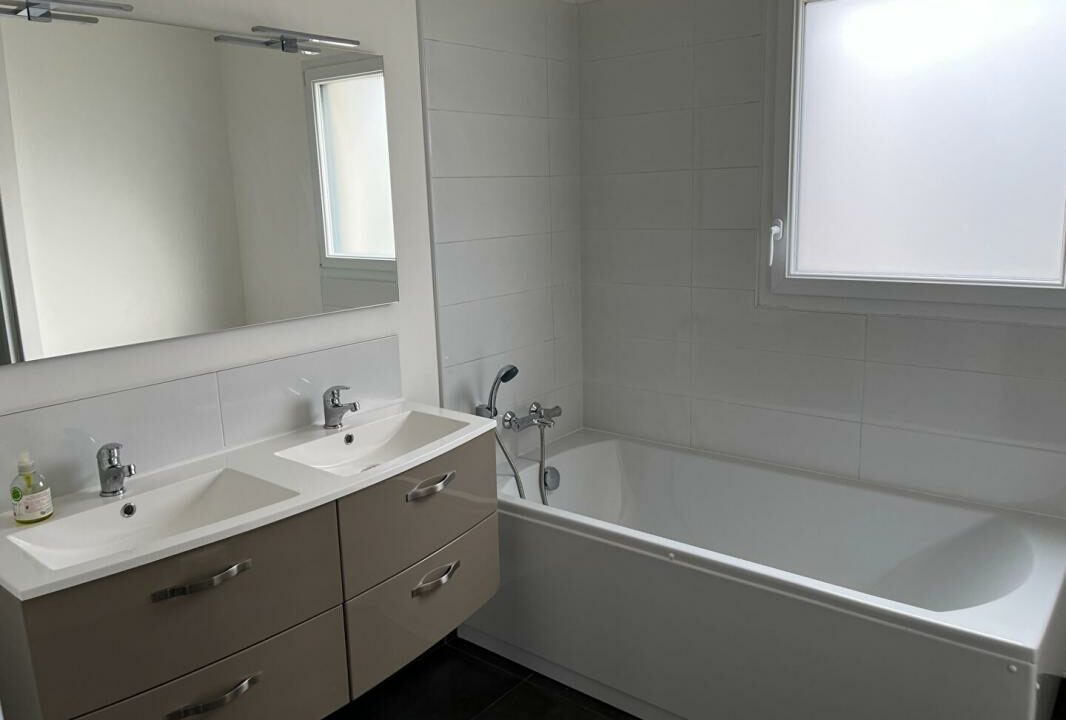 L02083-21112025-124853-2