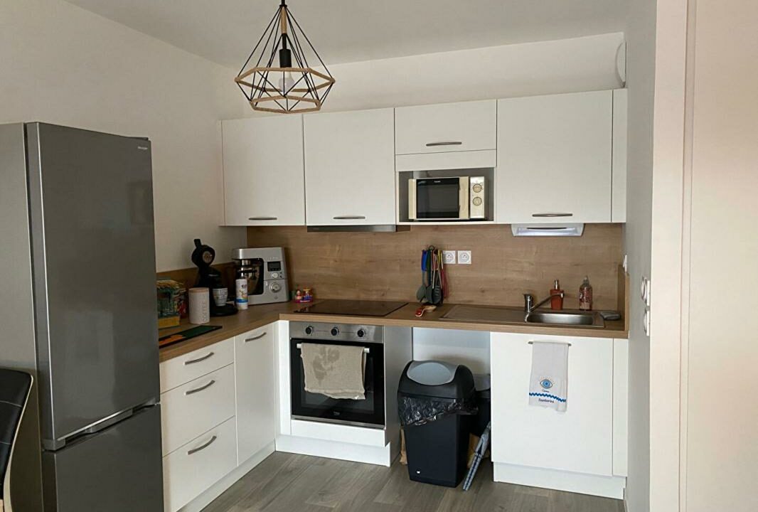 02094-12122025-060131