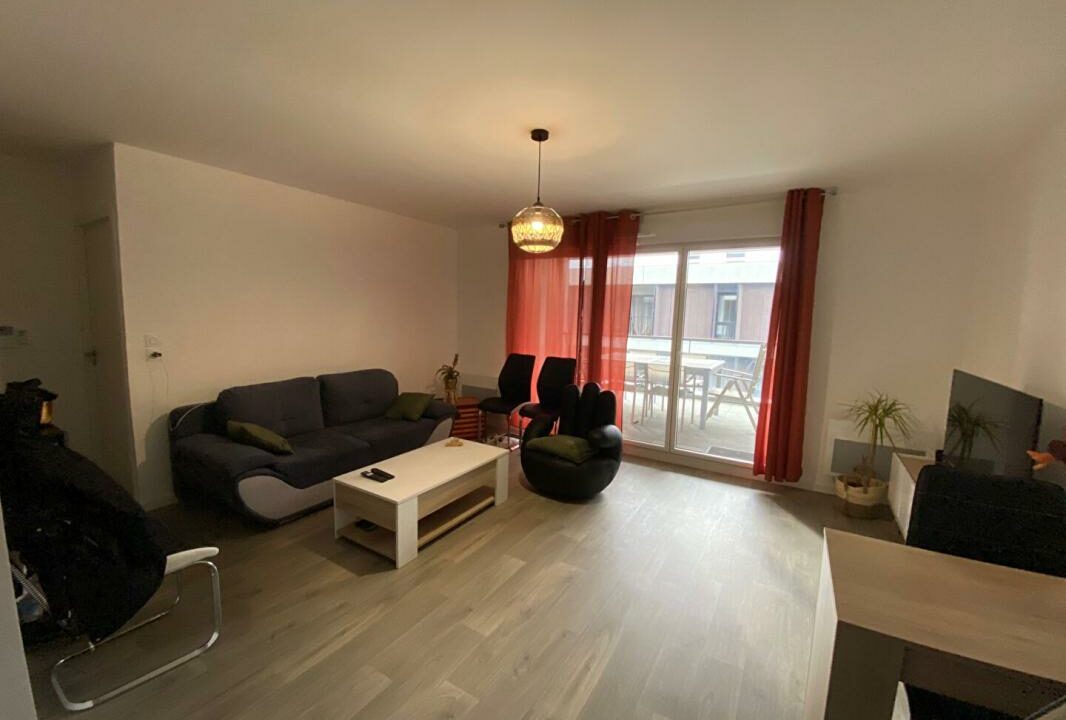 02094-12122025-060131-7