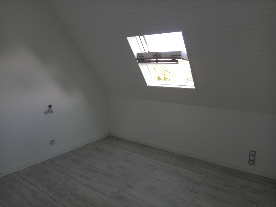 L01922-12122025-060132-4