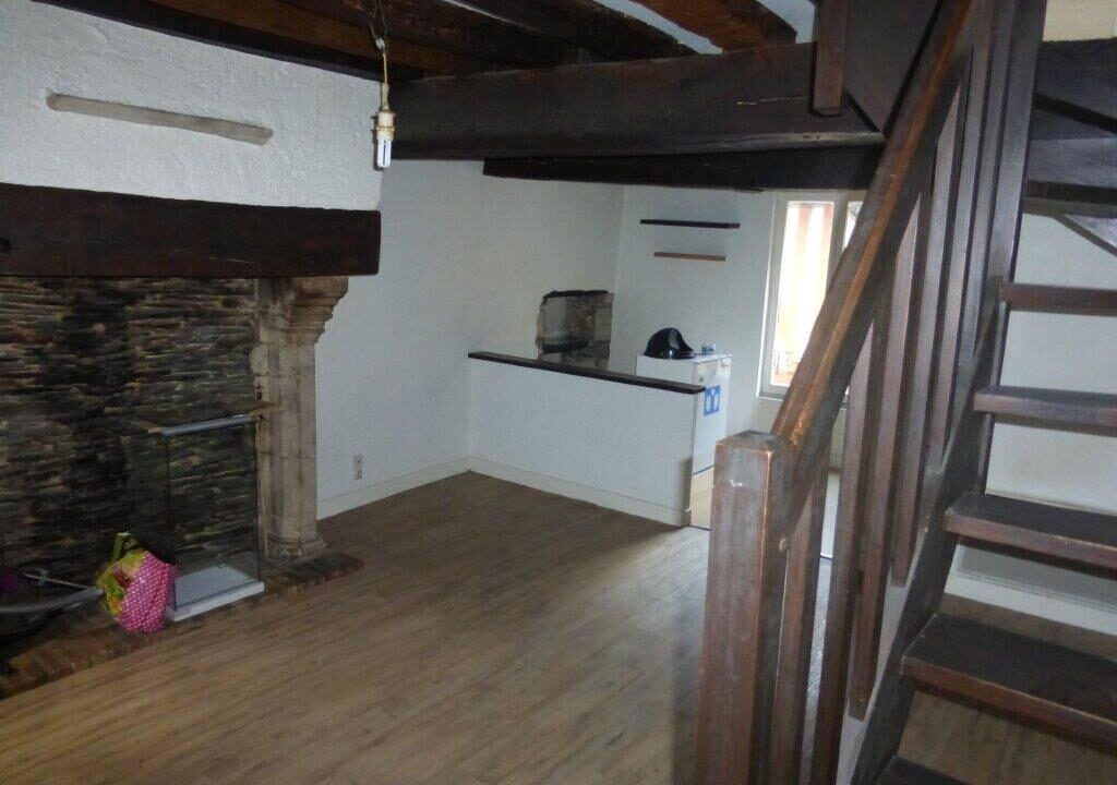 L02085-02122025-060856-6