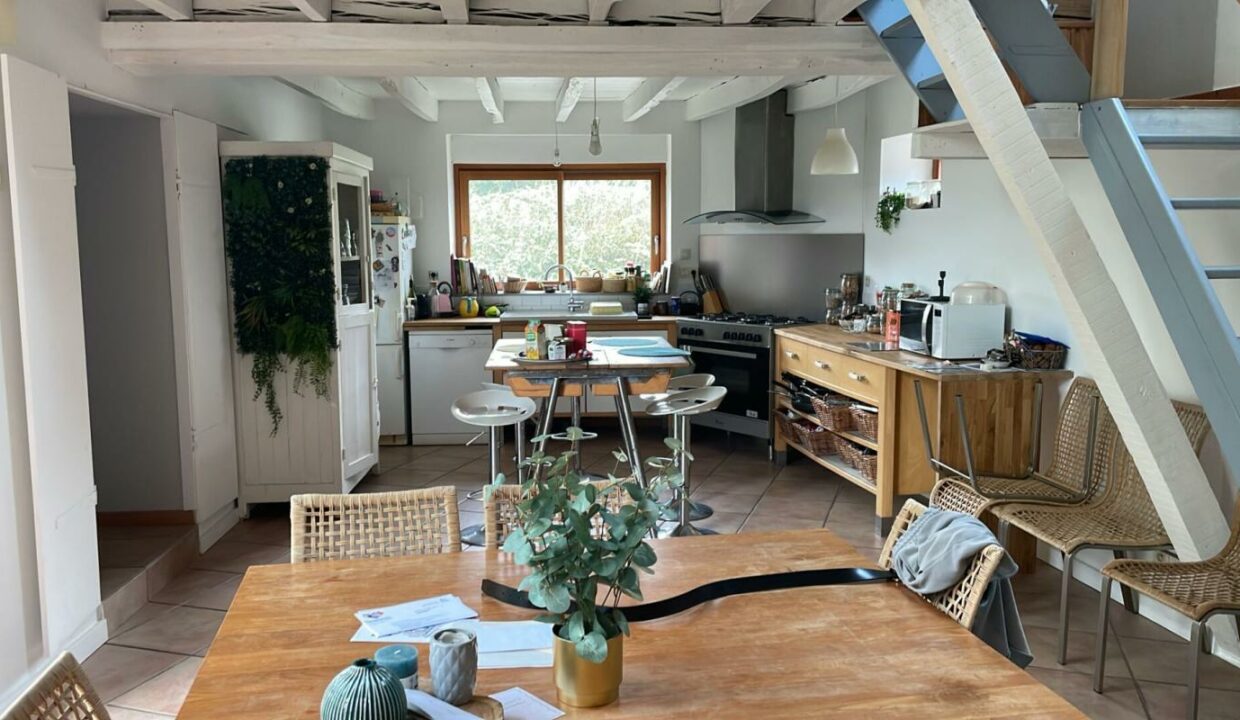 L02091-12122025-060135-1