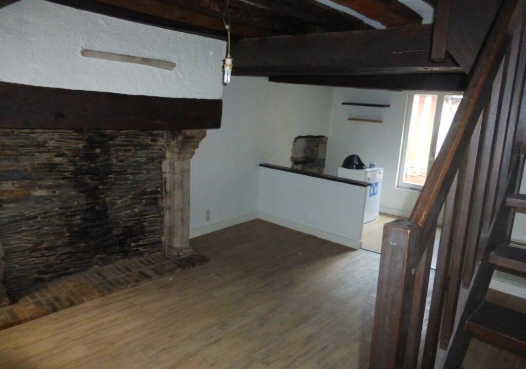 L02085-04012026-055147